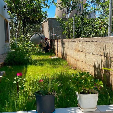 Guesthouse Shehu Ksamil Luaran gambar