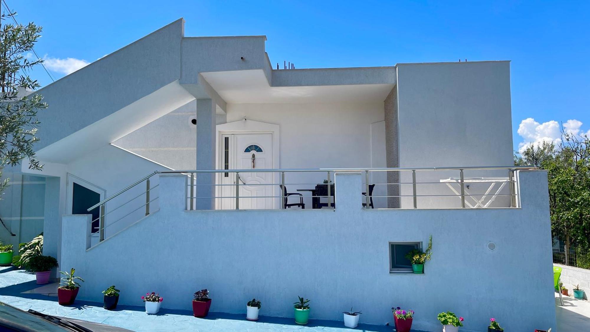 Guesthouse Shehu Ksamil Luaran gambar